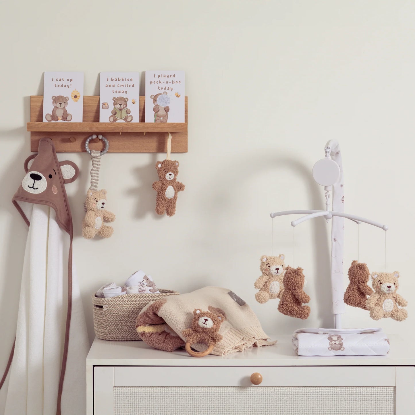 Musical Mobile Set- Cuddly Bear