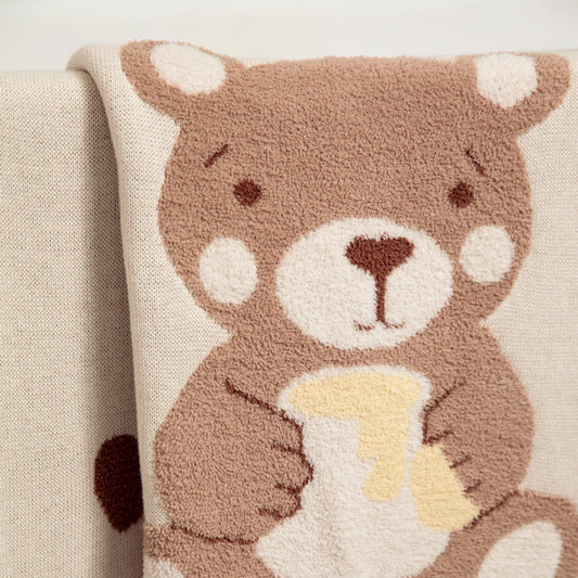 Jacquared Blanket- Cuddly Bear