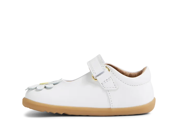 SU Pixie Leather Shoes- White