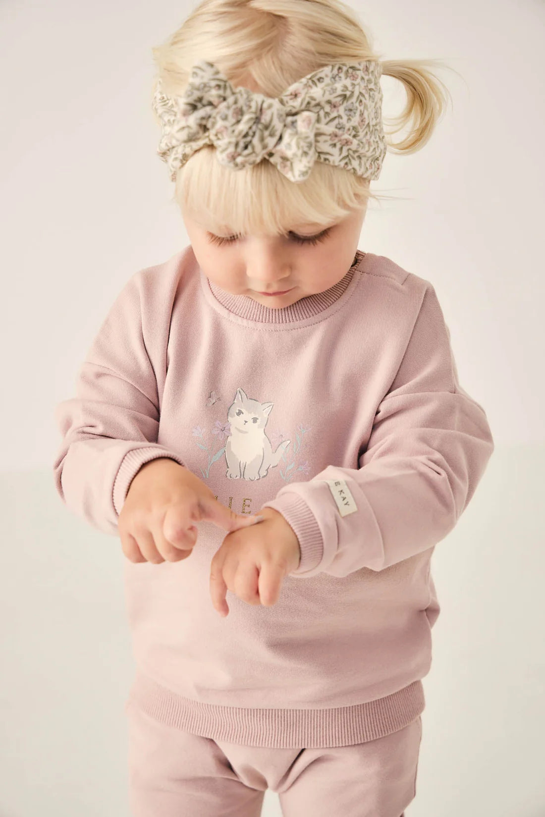 Organic Cotton Bobbie Sweatshirt- Kitty Shell